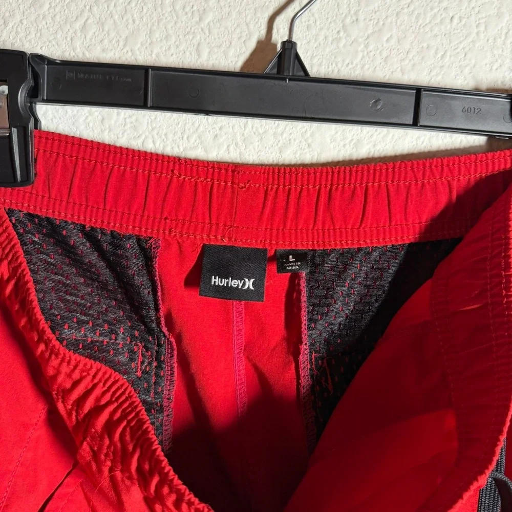 Hurley Dri‎ Fit Convoy Volley Trunks Shorts Mens Large Red Mesh Lined Swimwear